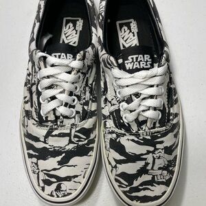 Vans Star Wars Graphic Sneakers in Black and White Womens Size 9 Men’s 7.5 SB-65